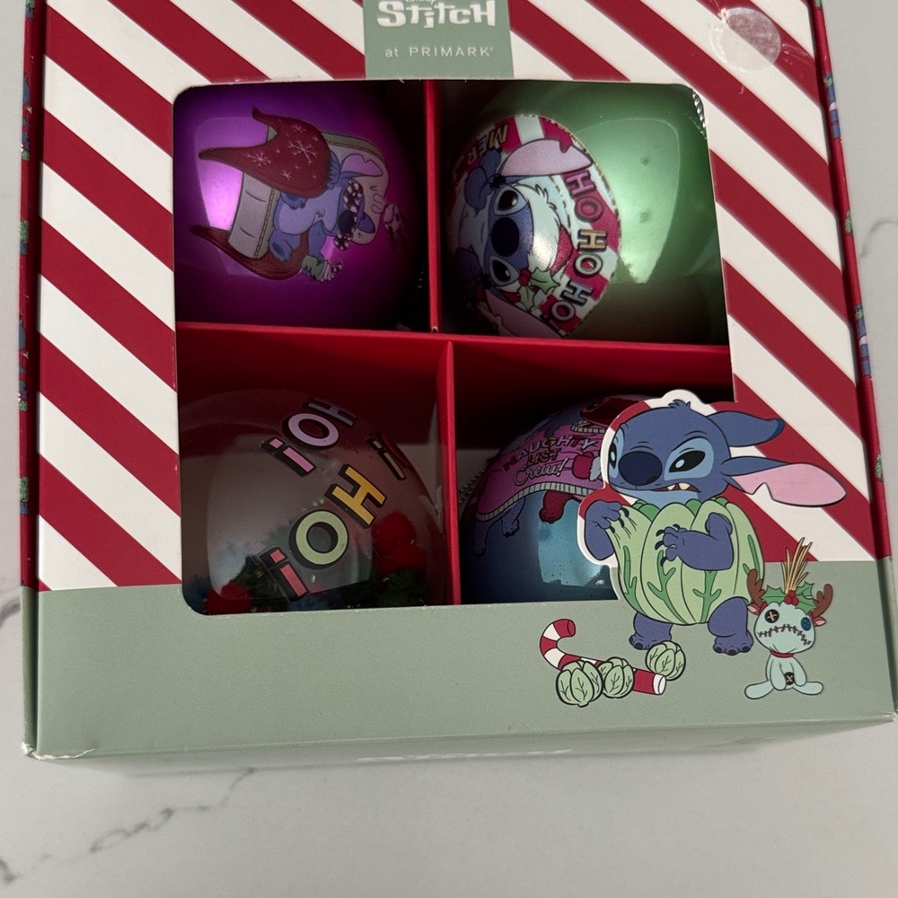 Limited edition Stitch Holiday Ornament Set Purple Green Red Wht Christmas tree